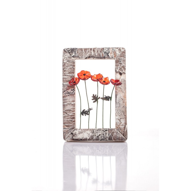 frame whith curved poppies